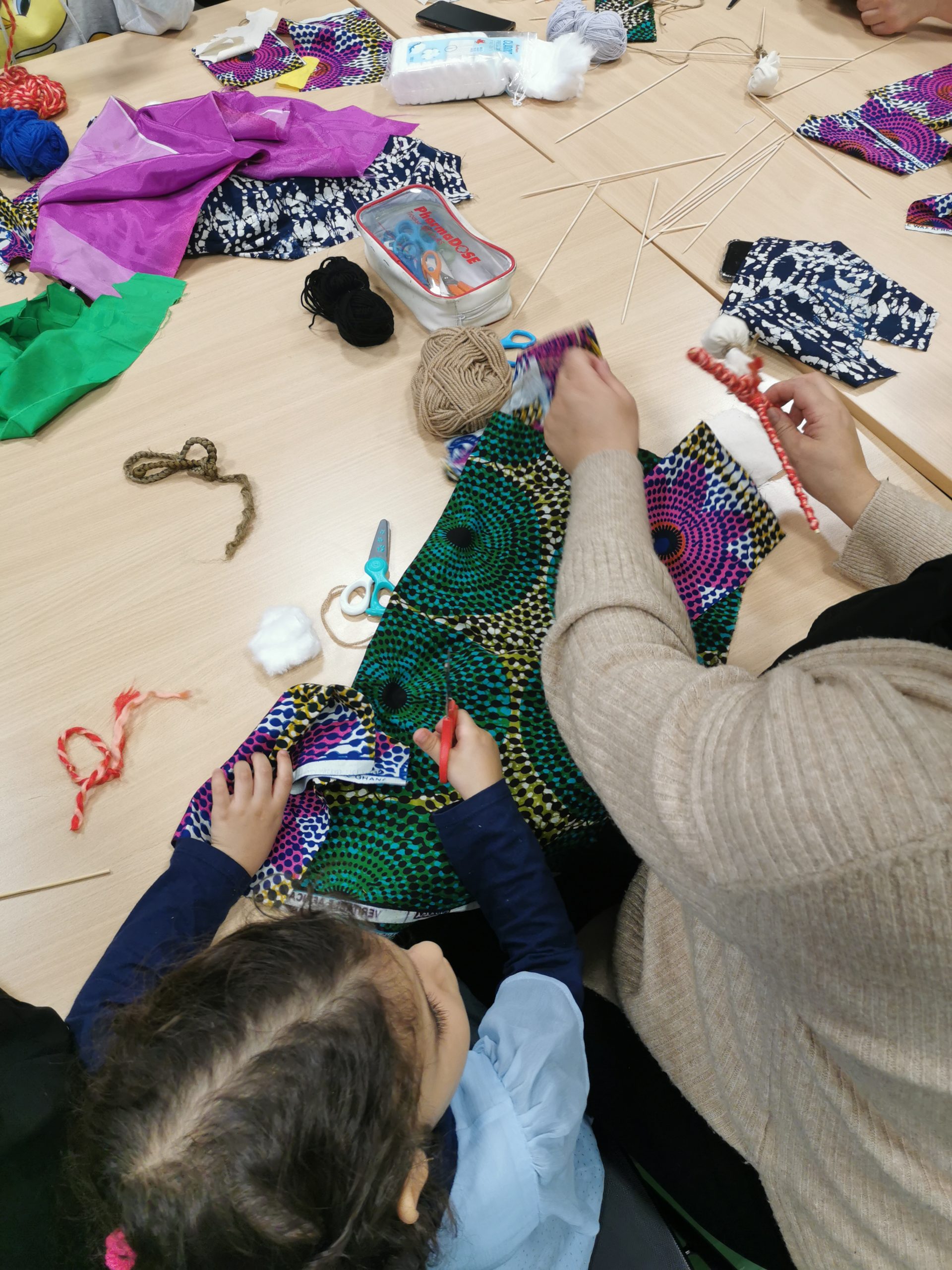 Atelier créatif, poupée sénégalaise